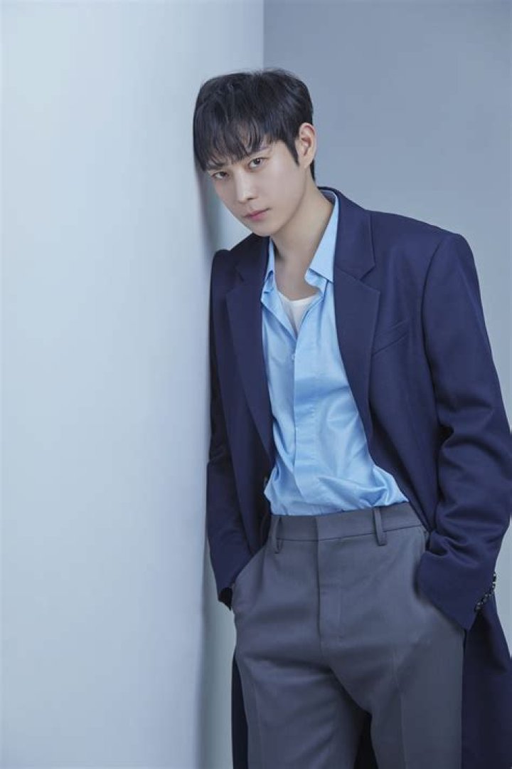 Kim Young Dae Relationships: Exploring Past & Present